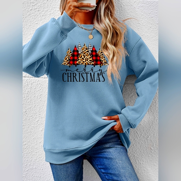 Women's MERRY CHRISTMAS Round Neck Long Sleeve Comfy Sweatshirt - Picture 1 of 3